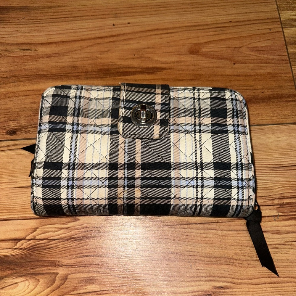Vera Bradley RFID Turnlock Wallet in Cozy Plaid Neutral